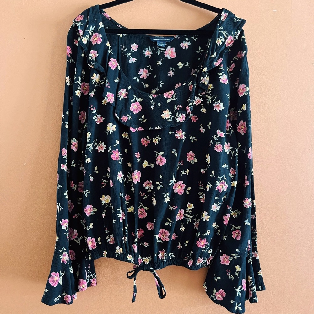 American Eagle Floral Blouse